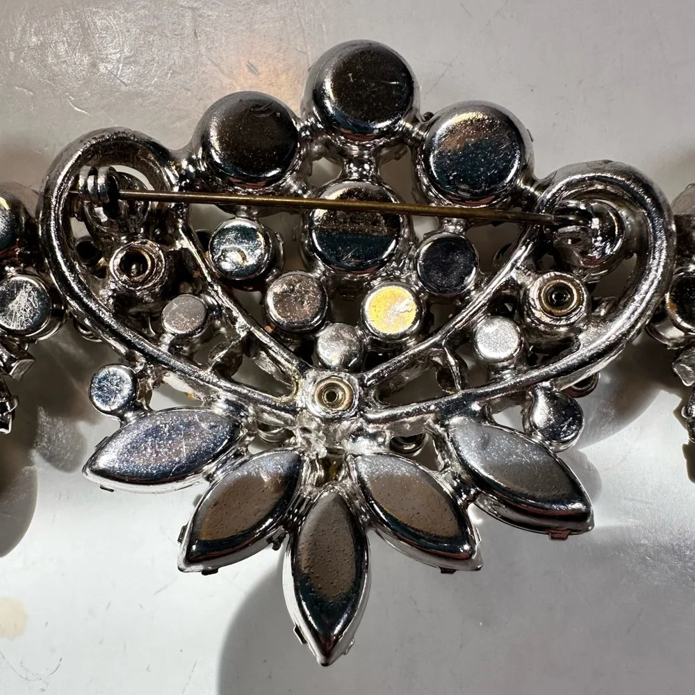 VERIFIED Vintage Juliana D&E brooch & earring set - Picture 9 of 12